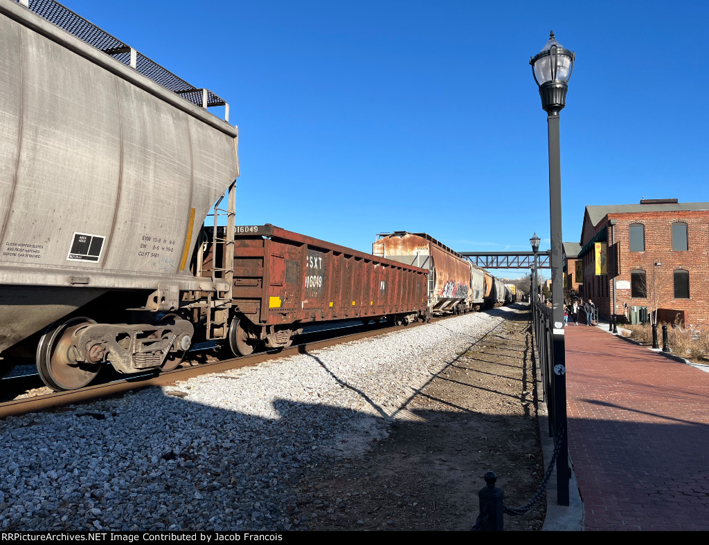 CSXT 916049